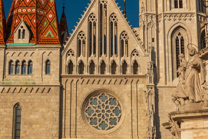 4 hours long private walking tour in Budapest - St. Stephen’s Basilica and central Pest