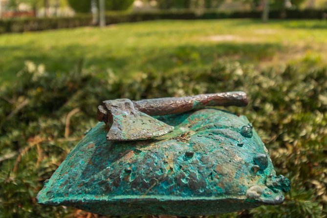 4 hours long private walking tour in Budapest - Crossing to Buda and reaching Fisherman’s Bastion