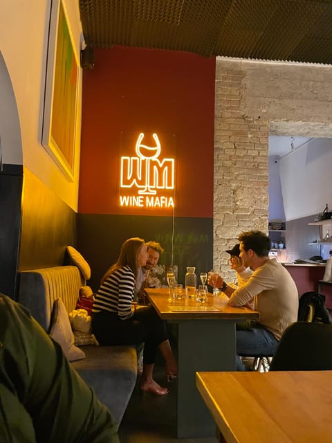 6-Tier Hungarian Wine Tasting at a Cozy Community Table - What the 90-Minute Schedule Feels Like
