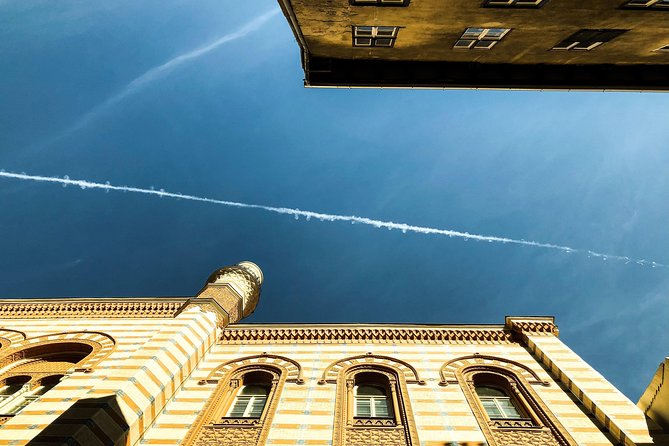 A Journey through Jewish Budapest - Private Walking Tour - The guides and the value of a private historian
