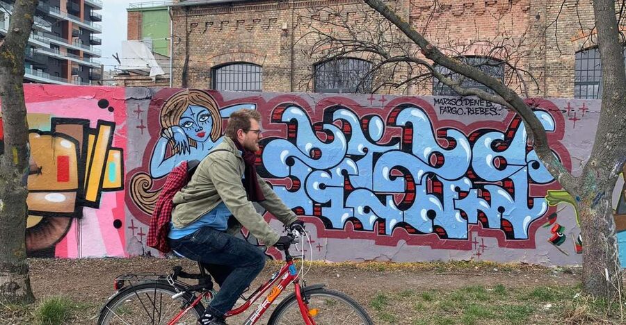 Alternative Bike tour: Graffiti Wall and Peace - A Budapest bike tour built around street art and peace