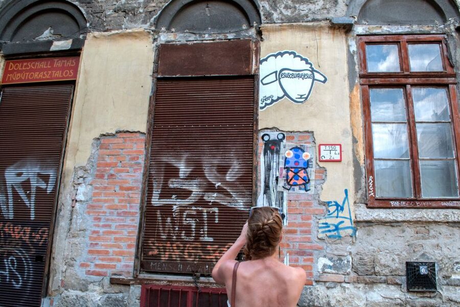 Alternative Budapest Walking Tour - Why this walk feels different from a classic Budapest tour