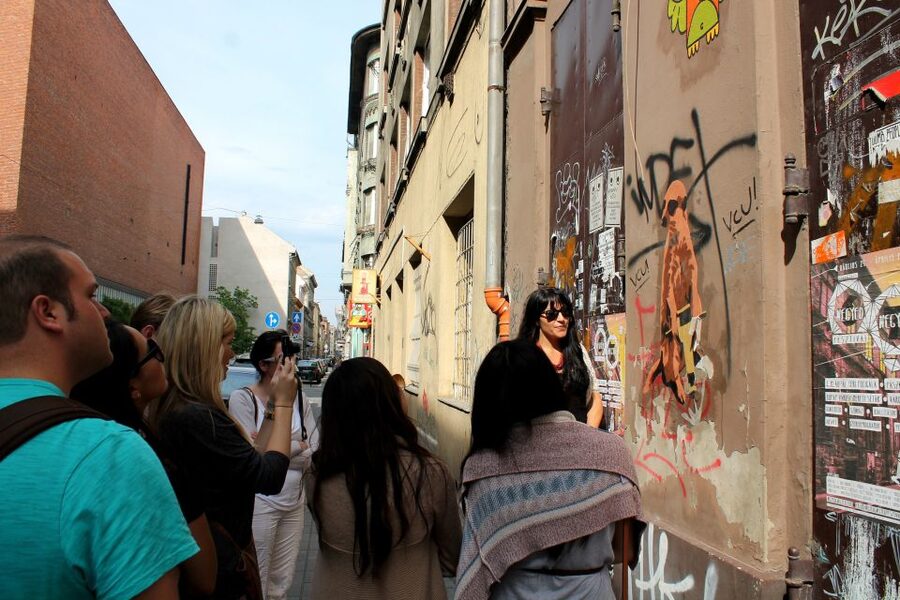 Alternative Budapest Walking Tour - Weather, pace, and practical comfort