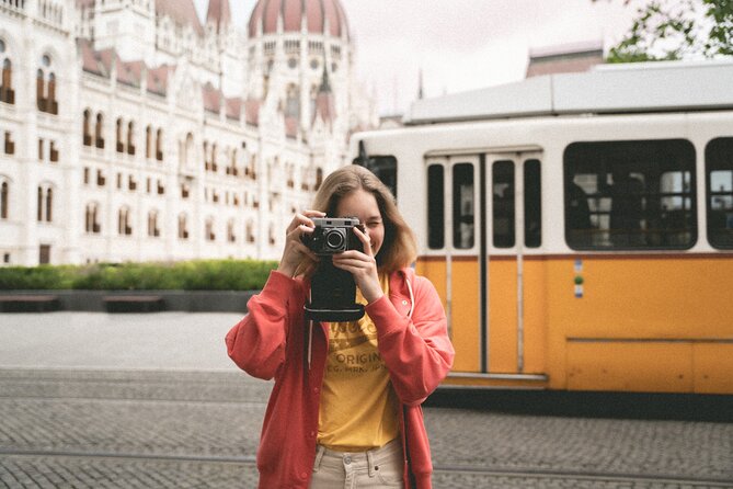 Analog Photo Trip - Chain Bridge and Tram 2: Budapest opens along the river