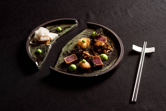 Audio visual multi-sensory chefs journey dinner experience - The United States brings slow-cooked beef