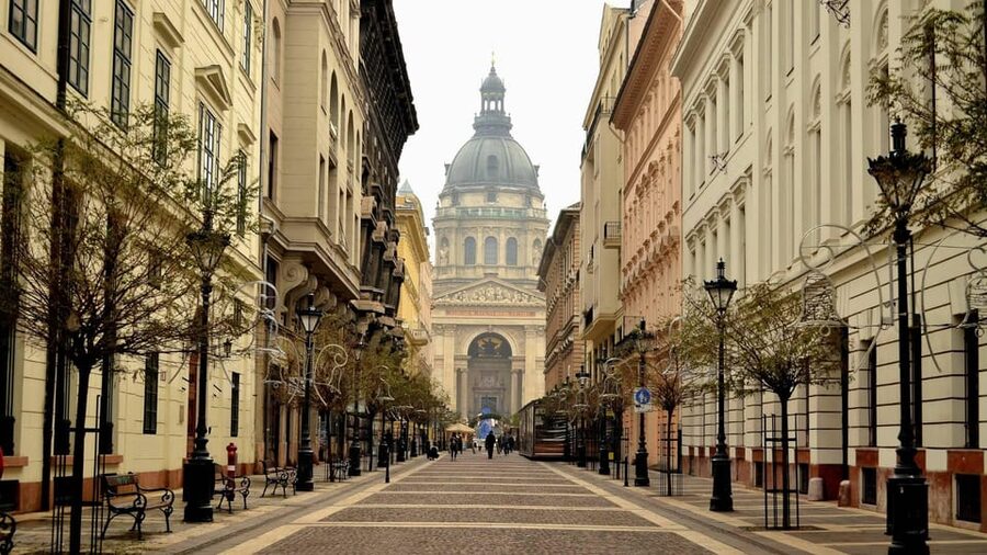 Best of Budapest: Private Walking Tour with a Local - What a customized route really changes