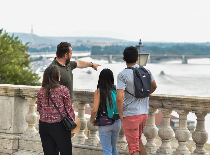 Buda Castle and Mathias Church Guided Tour - Why Buda Castle works best with a guide