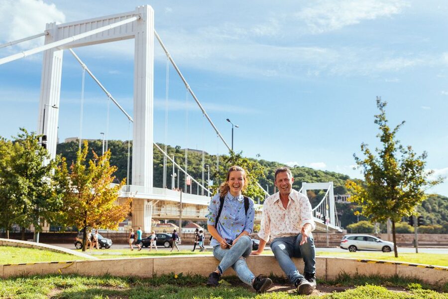 Budapest: 1.5-Hour Private Kick-Start Tour with a Local - Walking along Váci Street