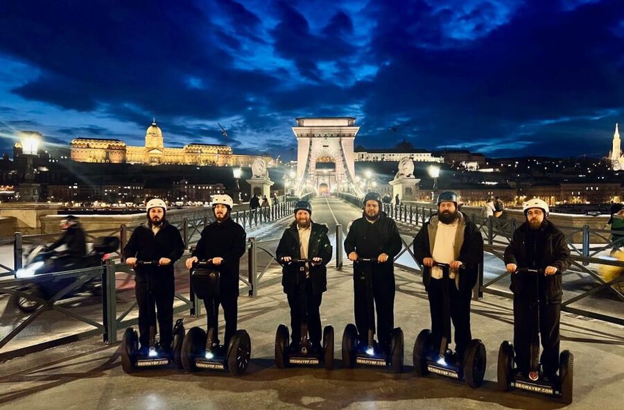 Budapest: 1 Hour Instagram Segway Tour - Kossuth Lajos Square and the Parliament view