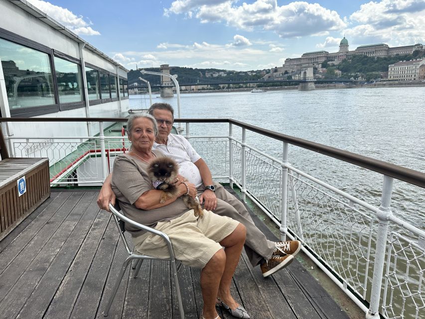 Budapest: 1 hr Sunshine Booze Cruise with Prosecco - Is $16 good value for Budapest?