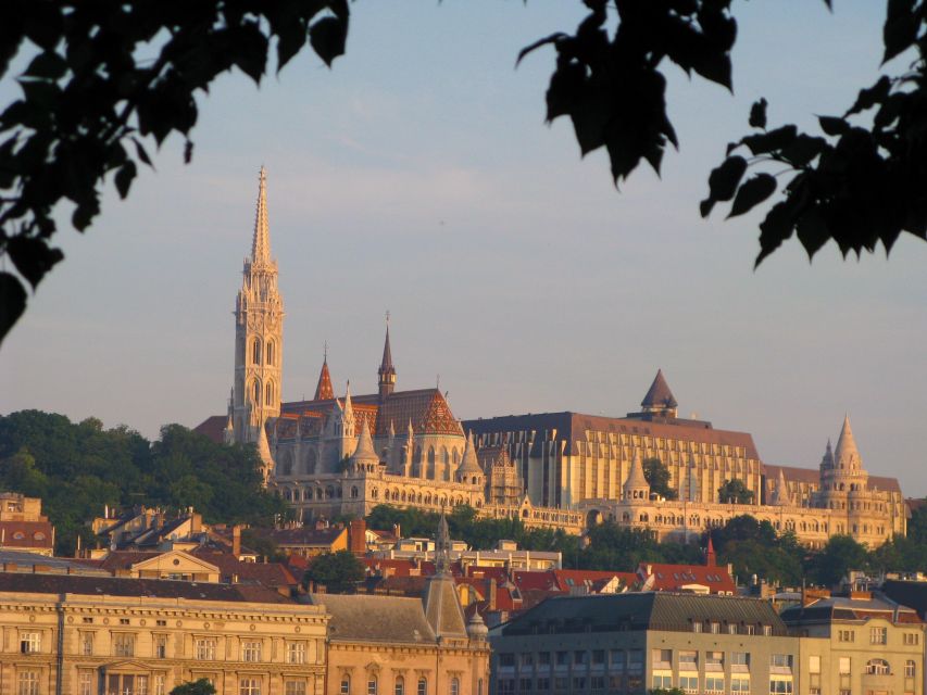 Budapest: 3-Hour Walking Tour of Pest with a Historian - Starting at Erzsébet Square and the Danube Promenade