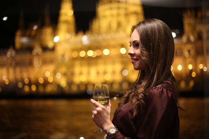 Budapest 4 course Dinner Cruise with Bar Piano and Welcome Drink - My practical verdict