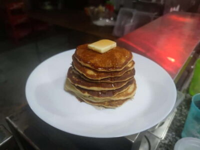 4-hour Bottomless Brunch w/ Cocktails & Craft Beer