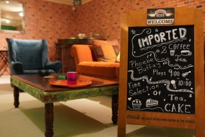 90s Sitcom Escape Room Adventure with Drinks