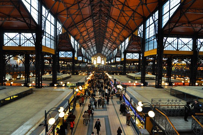 Budapest All In - Full Day Tour with Lunch & Metro Pass - Chain Bridge gives you the Danube crossing