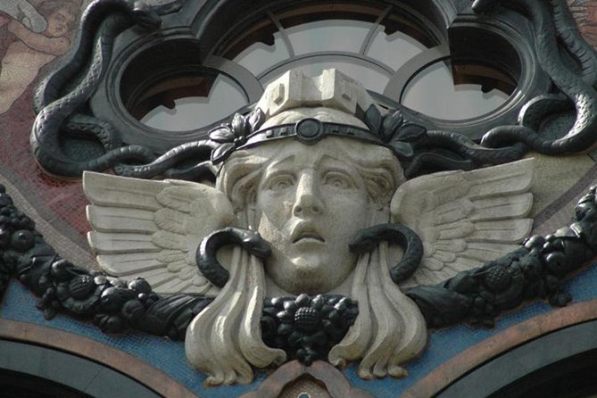 Budapest Art Nouveau Walking Tour - Kazinczy Street Synagogue and a different Art Nouveau setting