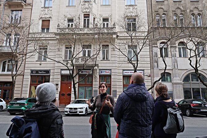 Budapest Art Nouveau Walking Tour - Gresham Palace and the polished side of Art Nouveau