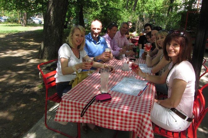 Budapest Bike Tour with Hungarian Goulash - Why a bike is a good introduction to Budapest