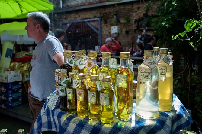 Budapest: Book A Local Host - Who Gets the Most From This Tour