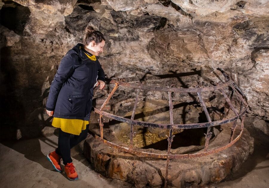 Budapest: Buda Castle Cave Tour - Key points at a glance
