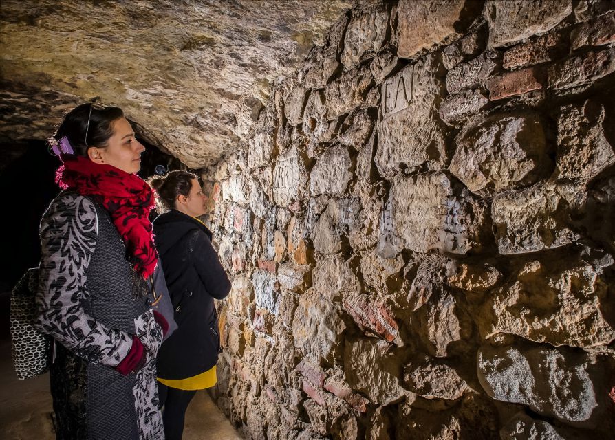 Budapest: Buda Castle Cave Tour - Wartime shelters and the modern past