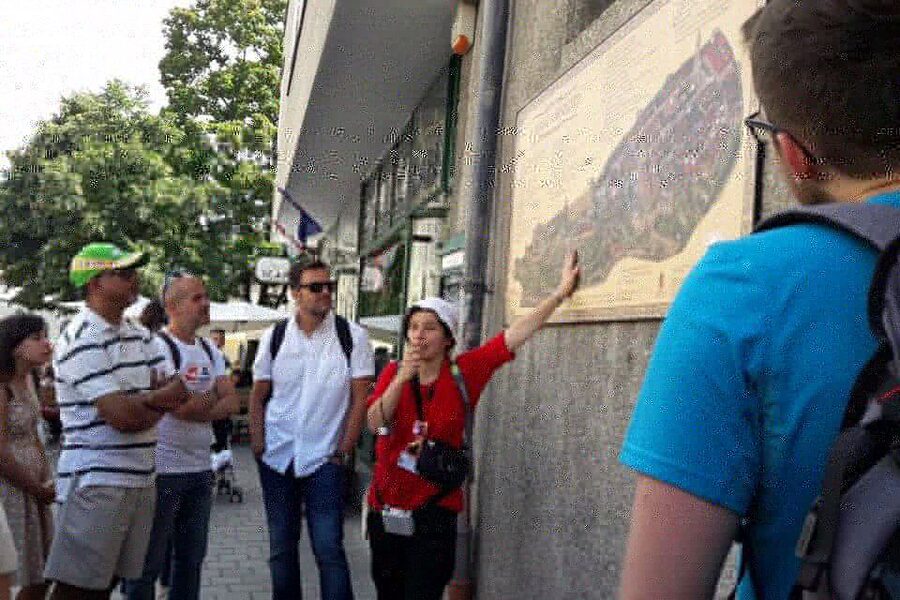 Budapest: Buda Castle District Walking Tour - The royal terraces and the Buda Hills