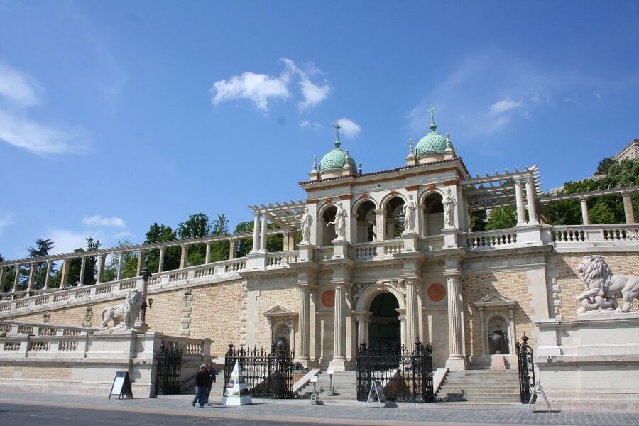 Budapest: Buda Castle Private Walking Tour - Starting from your Budapest hotel