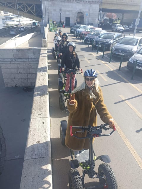 Budapest: Buda Highlights Guided Tour on Electric EZRaider - Timing, language, and practical planning