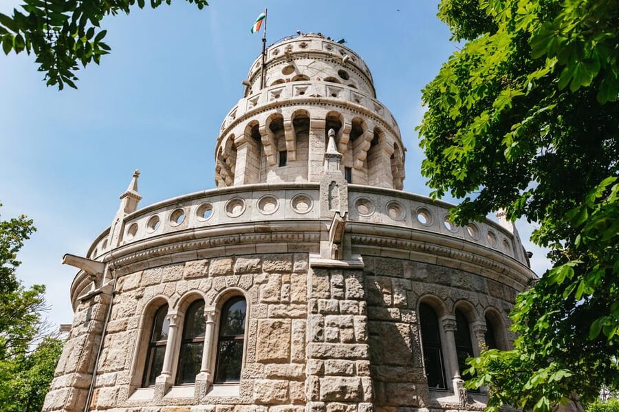 Budapest: Buda Hills Guided Hiking Tour with Optional Lunch - Forest trails and the climb to Elizabeth Lookout