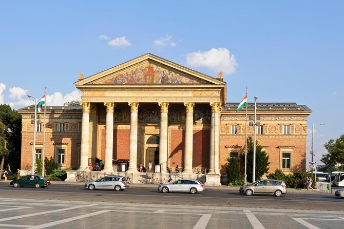 Budapest Card: Free Public Transport, Spa & Museums with Delivery - The real benefit is getting around Budapest