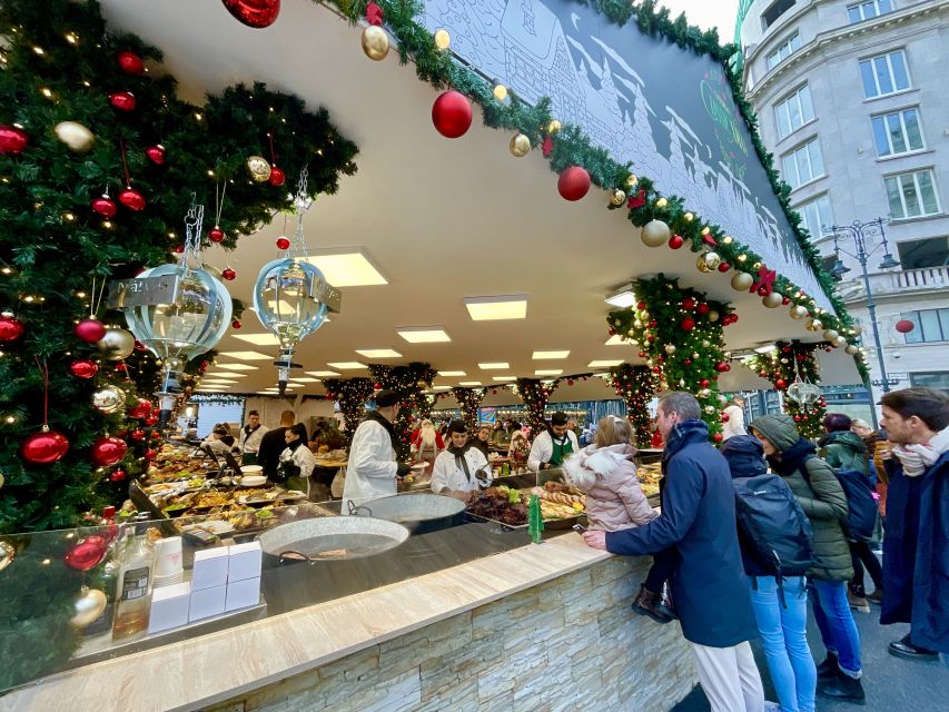 Budapest: Christmas Market Guided Walking Tour with Tastings - Handmade gifts beyond the food stalls
