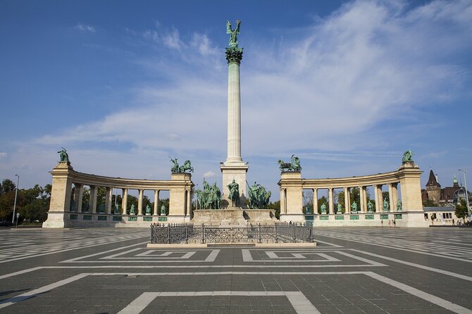 Budapest: City Park Self-Guided Walking Tour - Vajdahunyad Castle and its playful architecture