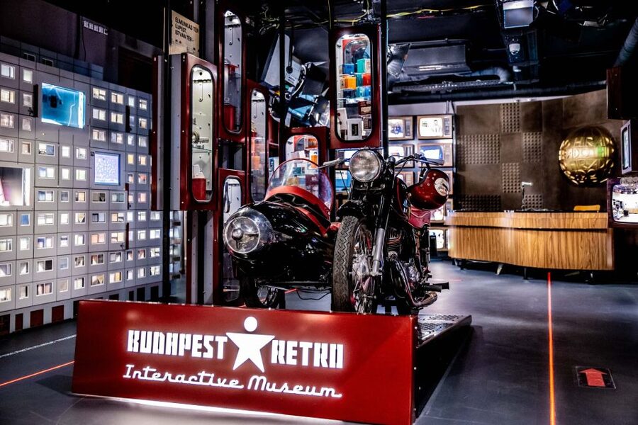 Budapest: Communist History Tour with House of Terror Option - Why Budapest’s Communist story works best on foot