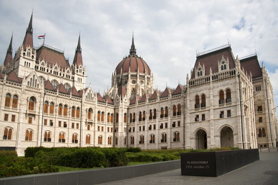 Budapest: Communist History Tour with House of Terror Option - Afternoon choice: the House of Terror Museum