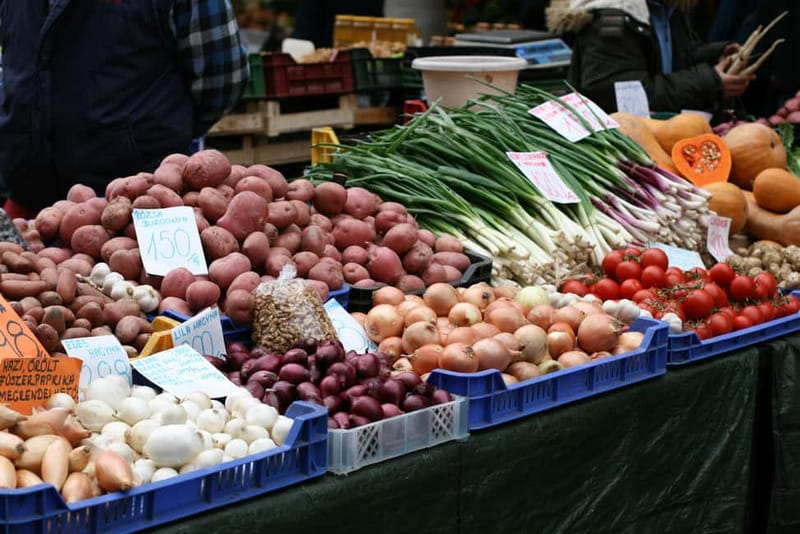 Budapest Culinary & Wine Walk—Budapest’s Signature Food Tour - Who will get the most from this food walk