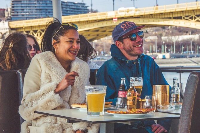 Budapest Danube Pizza Cruise with Welcome Drink - Boarding, seating, and service tips