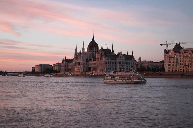 Budapest Danube River Candlelit Dinner Cruise with Live Music - Welcome drinks, wine, and the final bill