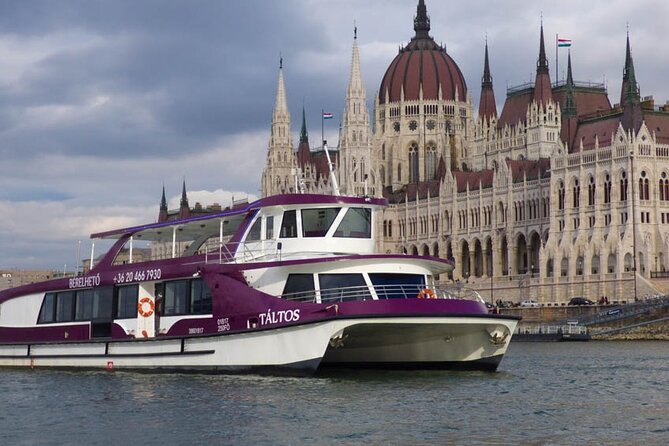 Budapest Danube Sightseeing Cruise with Unlimited Drinks - Fisherman’s Bastion and Buda Castle
