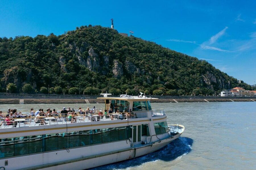 Budapest: Day or Night River Cruise on Panoramic Boat - What you see heading north toward Parliament
