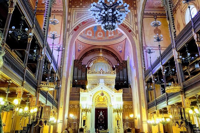 Budapest Dohany, Heroes', Rumbach synagogues & Jewish Ghetto Tour - Rumbach Synagogue and Otto Wagner’s Moorish design