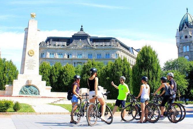 Budapest E-bike Tour - Crossing to Buda Castle