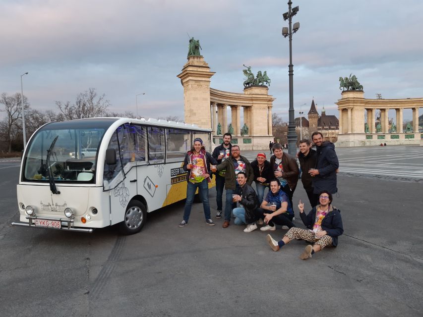Budapest: eBeerBus Sightseeing Tour - Public departure or private group?