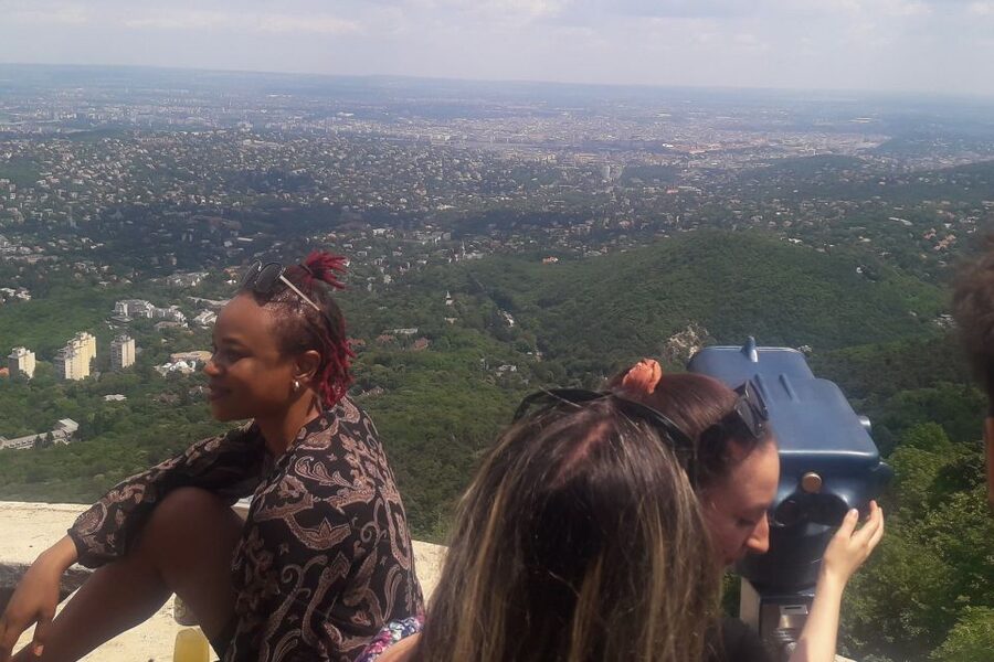 Budapest: Elisabeth Tower Visit by Chairlift & Transport - The 30-minute van ride into Buda’s hills