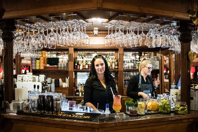 Budapest Evening Cruise with Entertainment and Drink Options - Parliament, the cruise’s finest sight