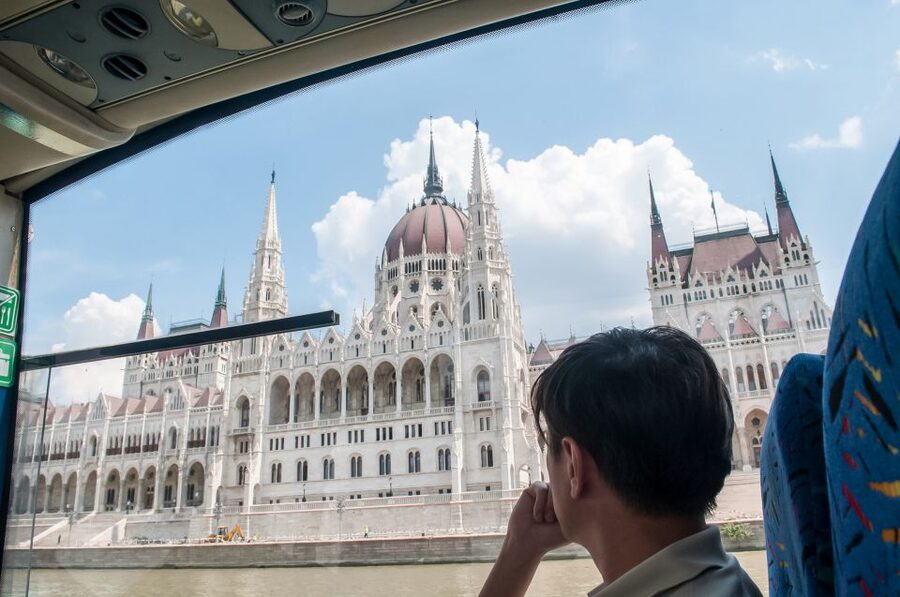 Budapest: Floating Bus Tour by Land and Water - Who will enjoy this most