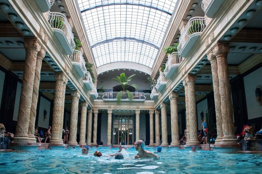 Budapest: Full-Day Gellért Spa Ticket - Gellért Spa is as much architecture as bathing