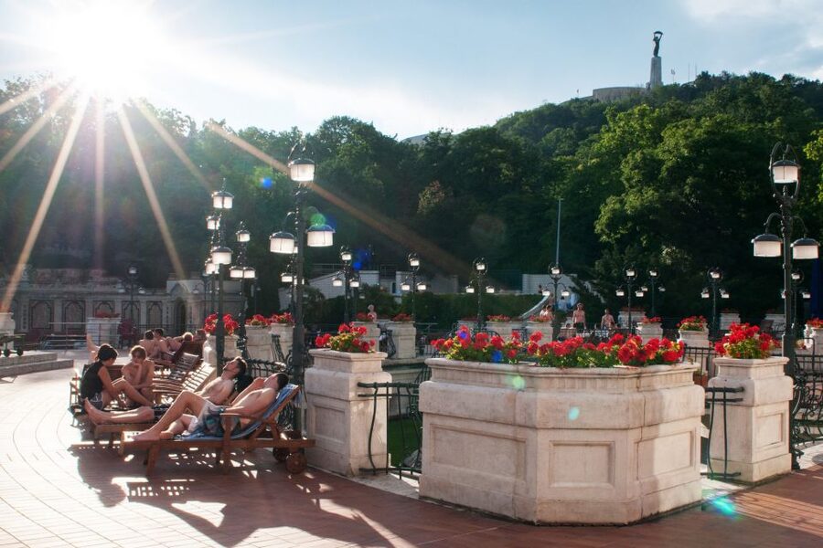 Budapest: Full-Day Gellért Spa Ticket - A sensible way to spend the day