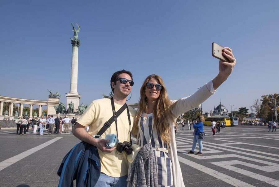 Budapest: Grand City Tour with Parliament Visit - Is $70 a fair price?