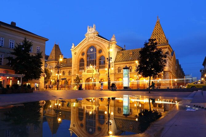 Budapest Great Market Hall Chef‑Led Private Tasting Tour - Starting with Hungarian food at 9:00 am