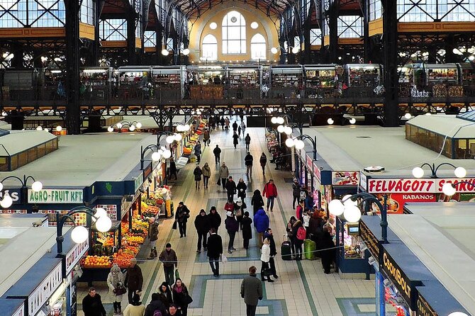 Budapest Great Market Hall Chef‑Led Private Tasting Tour - Reading the Central Market Hall stall by stall